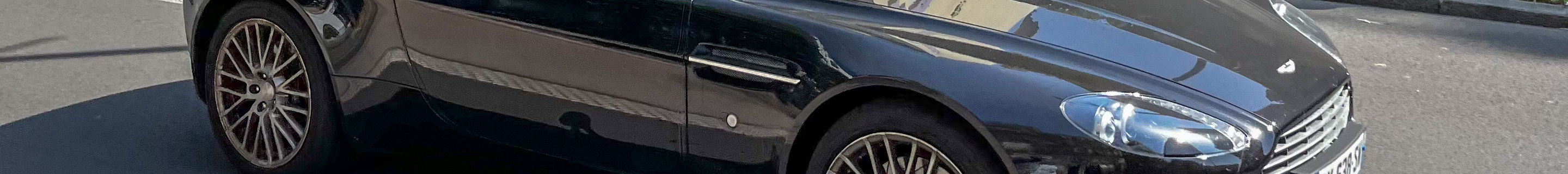 Aston Martin V8 Vantage Roadster