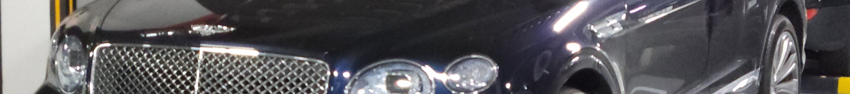 Bentley Bentayga V8 2021