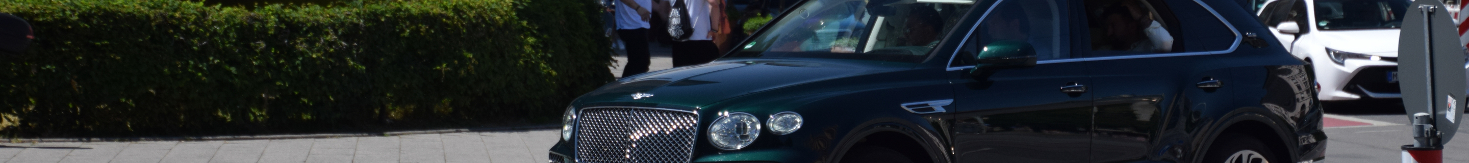 Bentley Bentayga V8 2021 First Edition