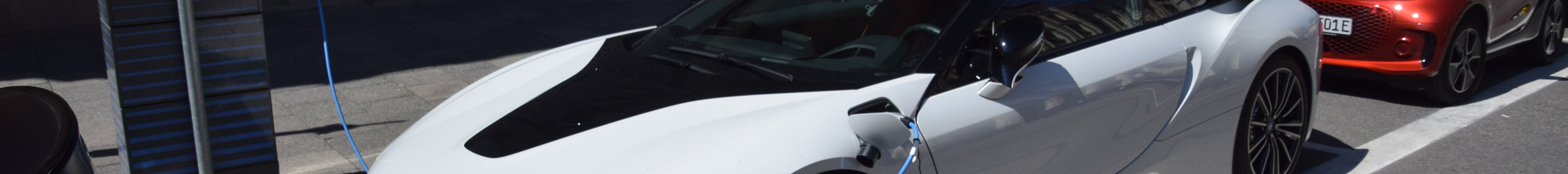 BMW i8 Roadster