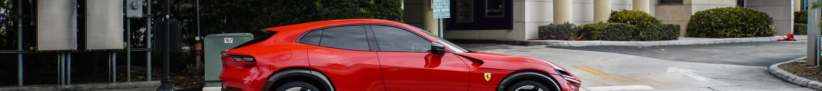 Ferrari Purosangue