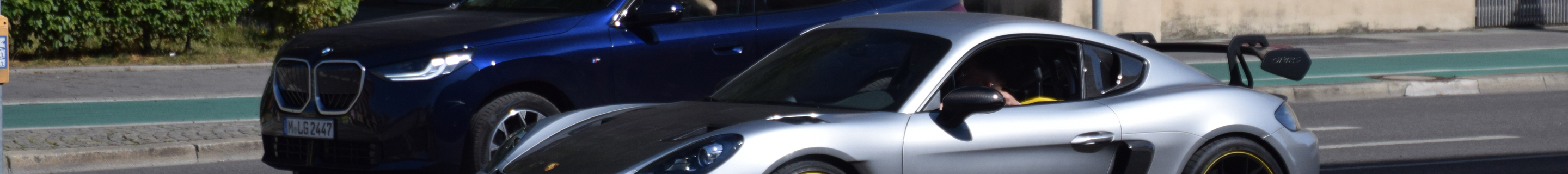 Porsche 718 Cayman GT4 RS Weissach Package