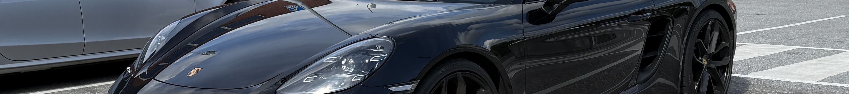 Porsche 718 Cayman S