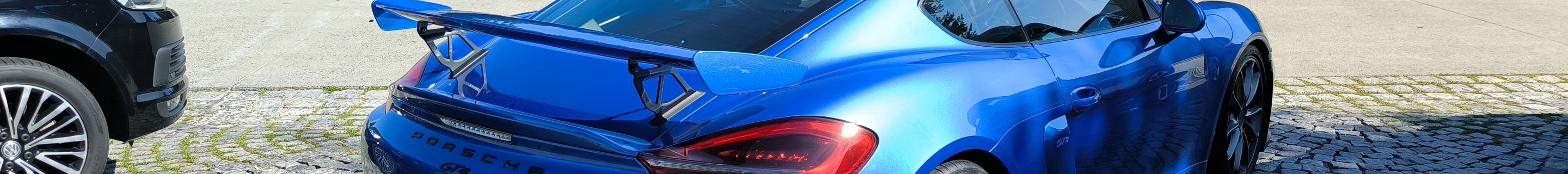 Porsche 981 Cayman GT4