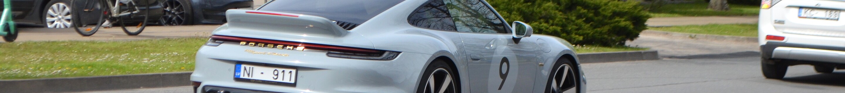 Porsche 992 Sport Classic