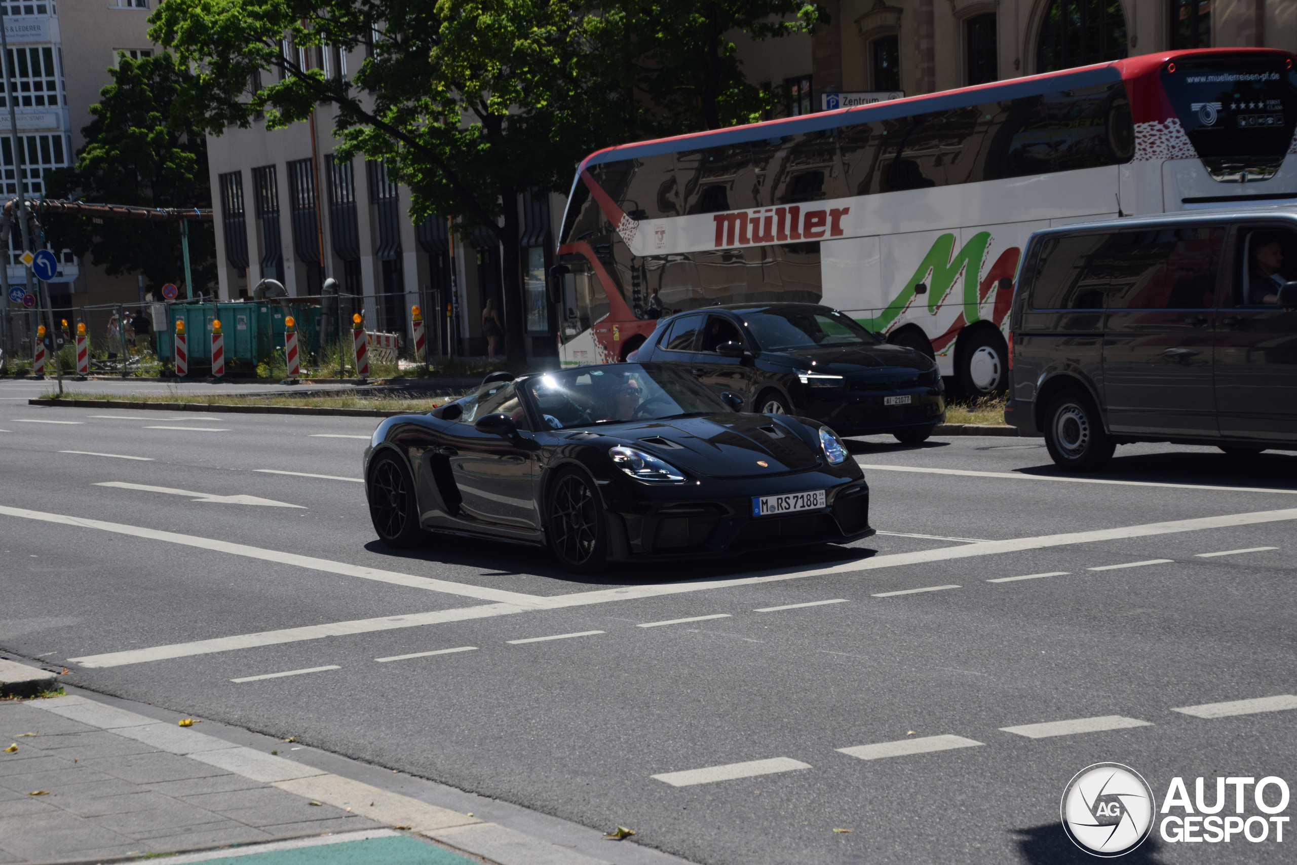 Porsche 718 Spyder RS