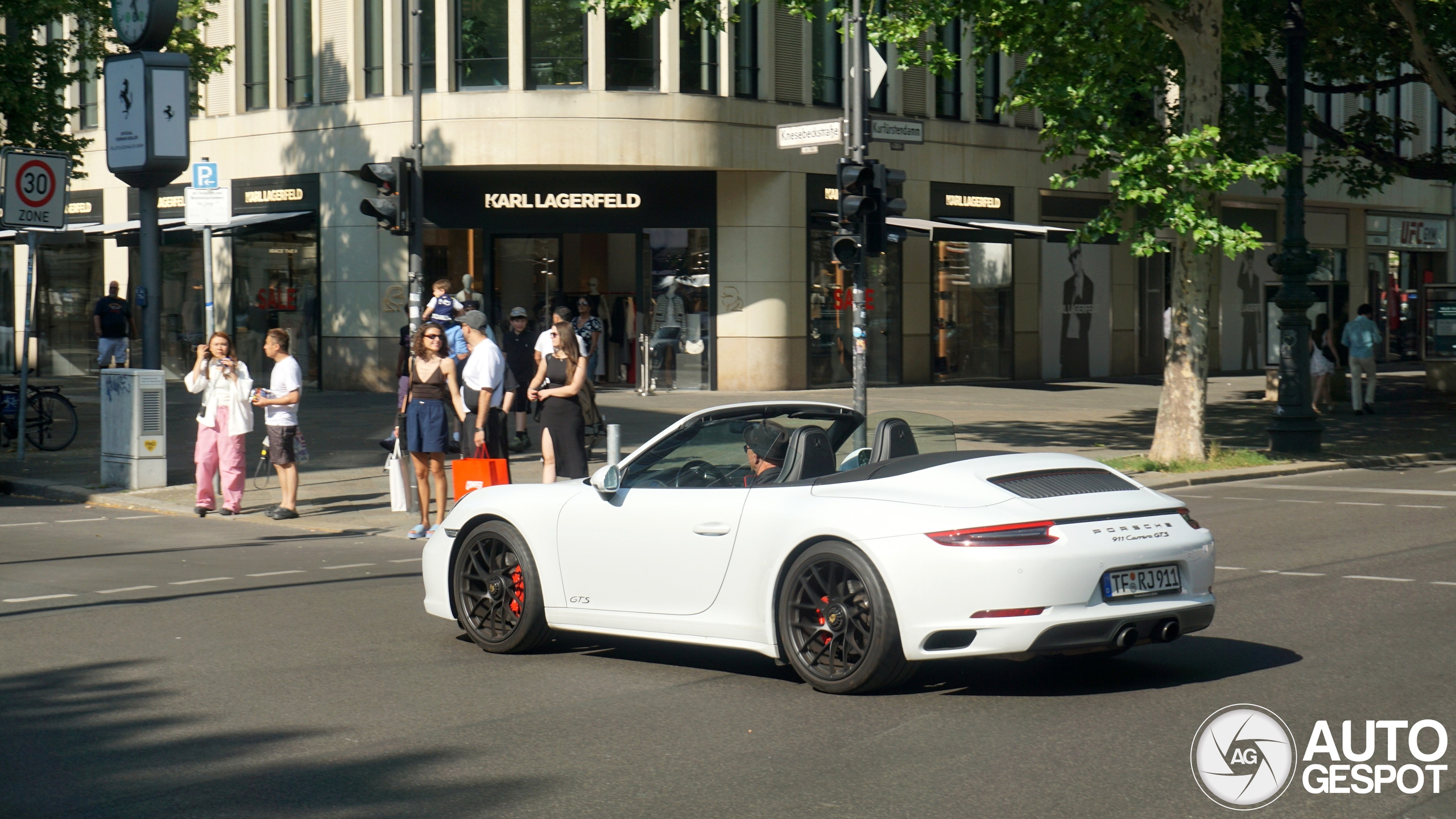 Porsche 991 Carrera GTS Cabriolet MkII