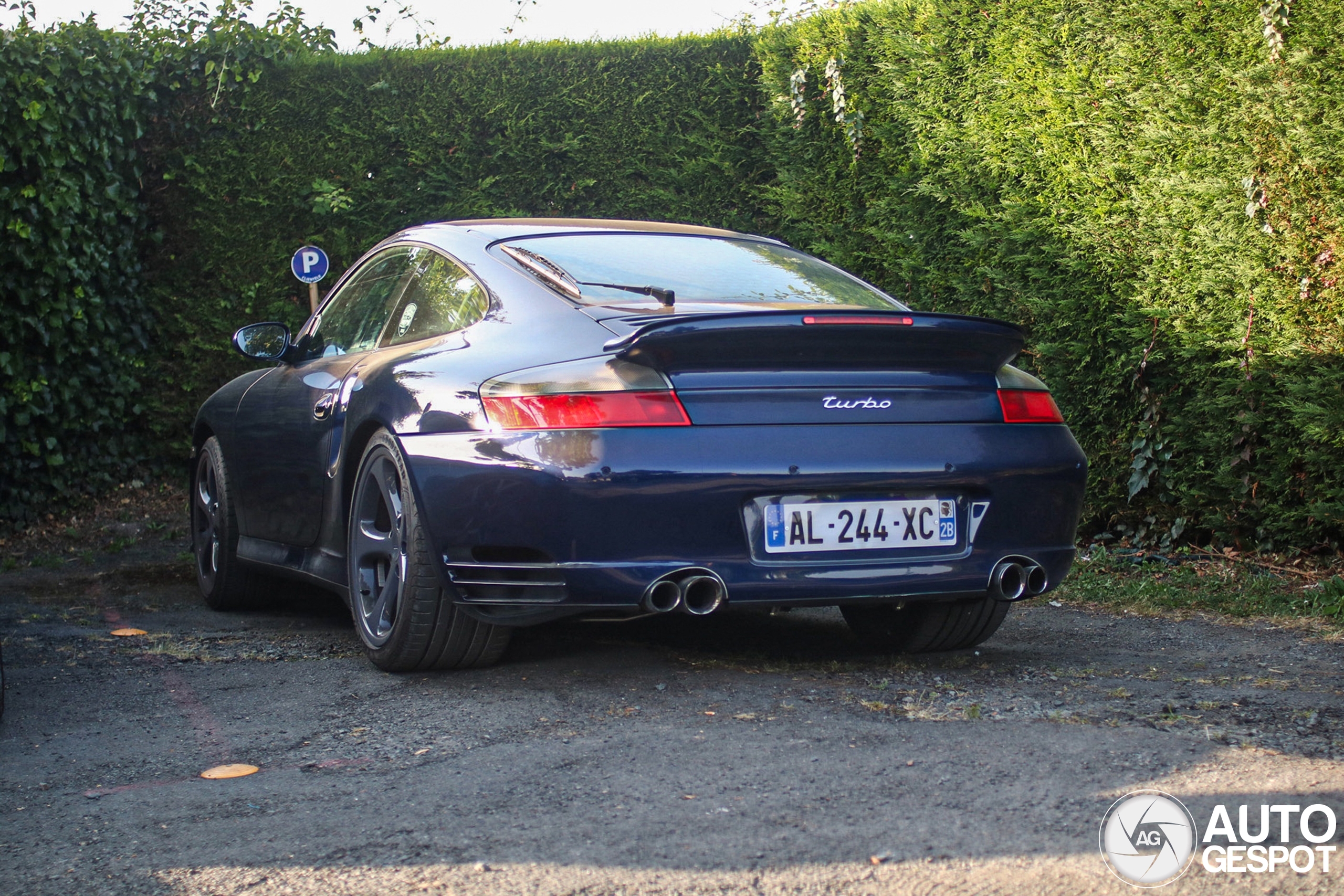 Porsche 996 Turbo
