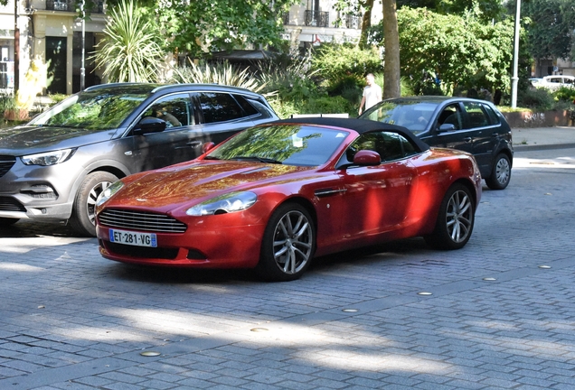 Aston Martin DB9 Volante