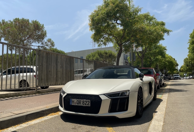 Audi R8 V10 Spyder 2016