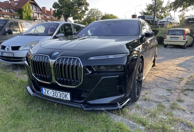 BMW M760e xDrive