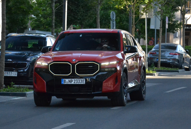 BMW XM G09