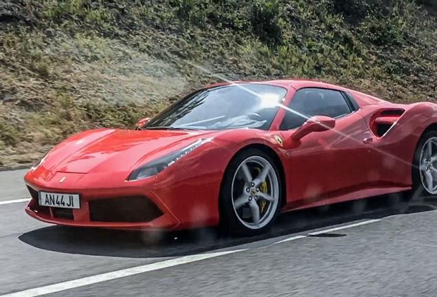 Ferrari 488 Spider