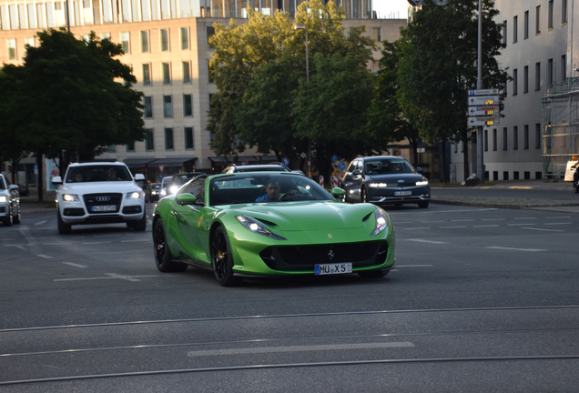 Ferrari 812 GTS