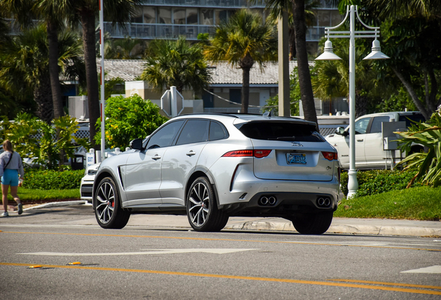Jaguar F-PACE SVR