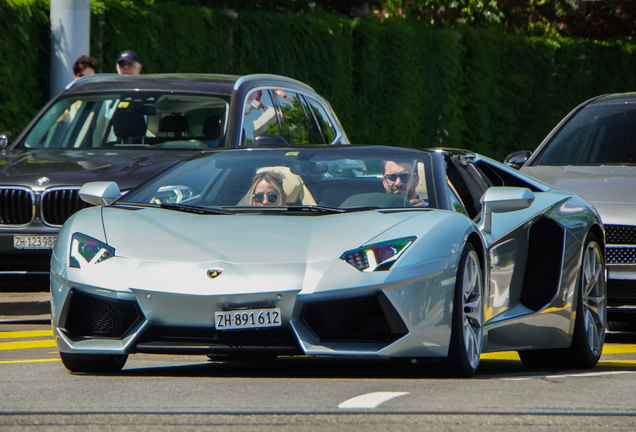 Lamborghini Aventador LP700-4 Roadster