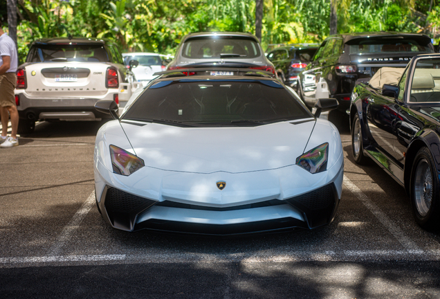 Lamborghini Aventador LP750-4 SuperVeloce Roadster