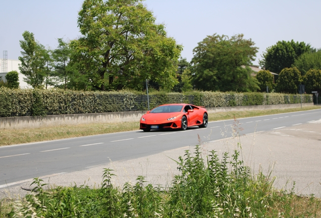 Lamborghini Huracán LP640-4 EVO