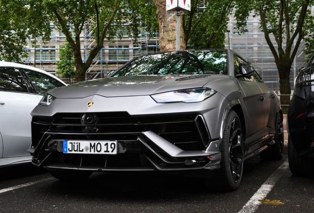 Lamborghini Urus Performante