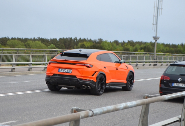 Lamborghini Urus Performante