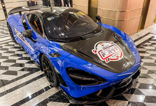 McLaren 765LT