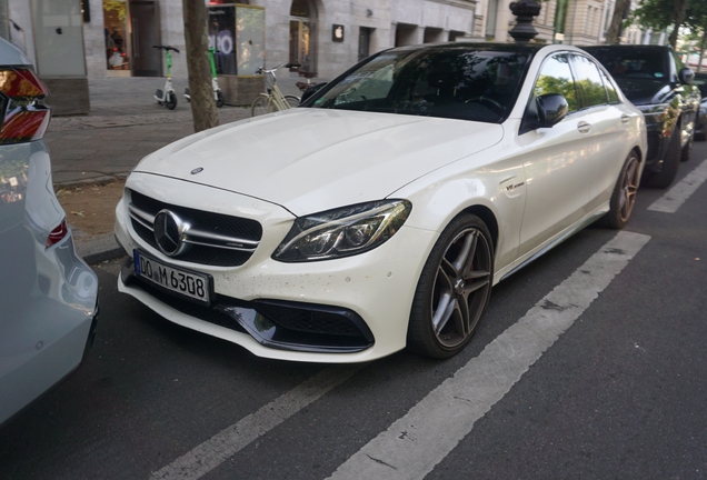 Mercedes-AMG C 63 S W205