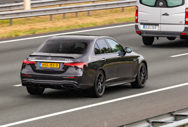 Mercedes-AMG E 63 S W213 2021
