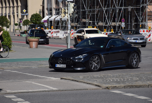 Mercedes-AMG GT 63 C192