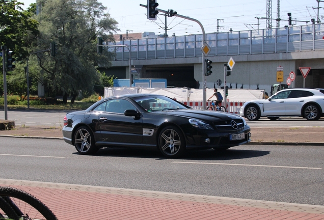Mercedes-Benz SL 63 AMG