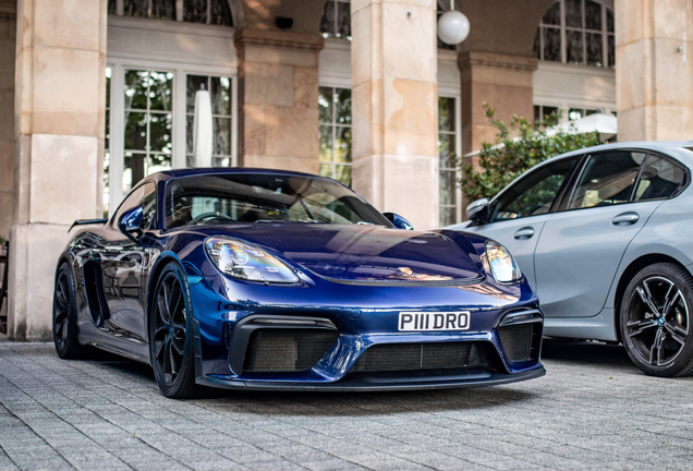 Porsche 718 Cayman GT4