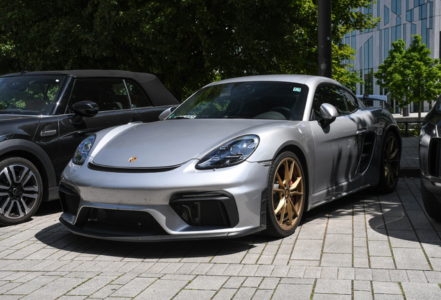 Porsche 718 Cayman S