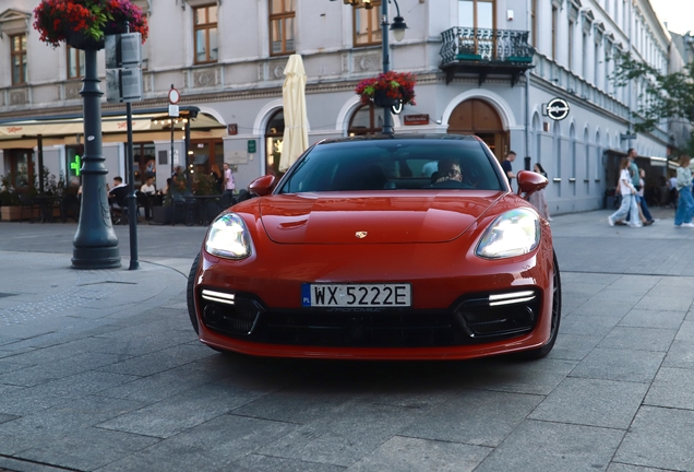 Porsche 971 Panamera GTS MkI