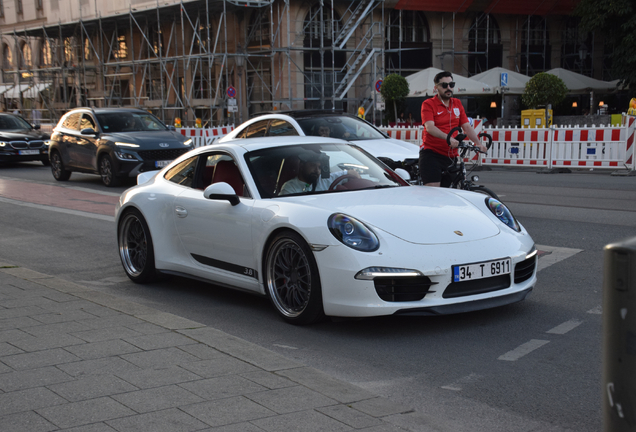 Porsche 991 Carrera 4S MkI