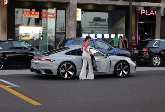 Porsche 992 Sport Classic