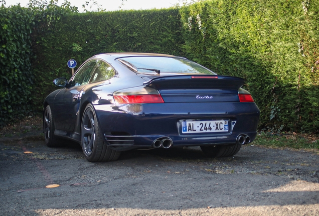 Porsche 996 Turbo