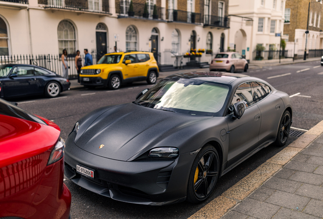 Porsche Taycan Turbo S