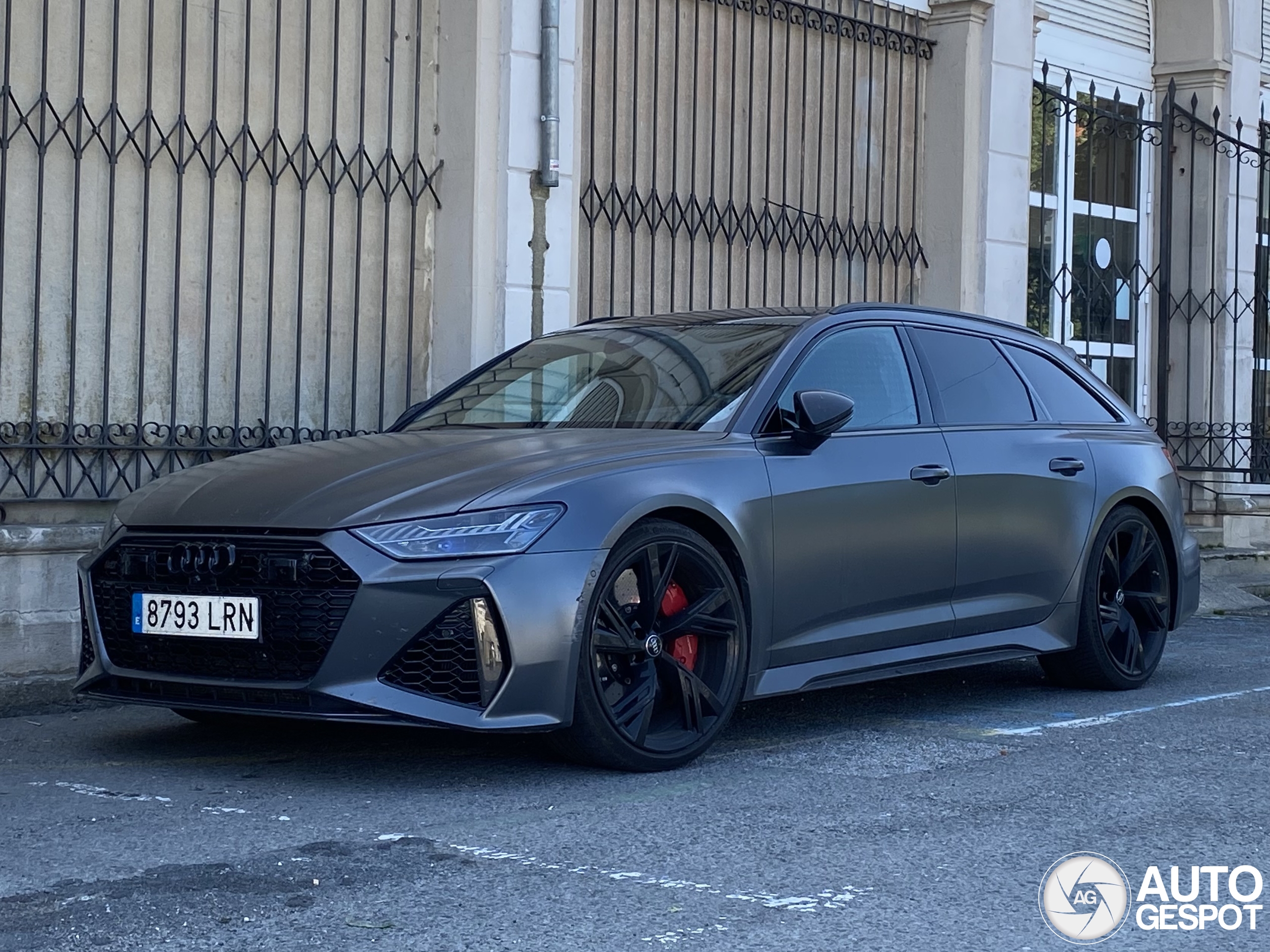 Audi RS6 Avant C8