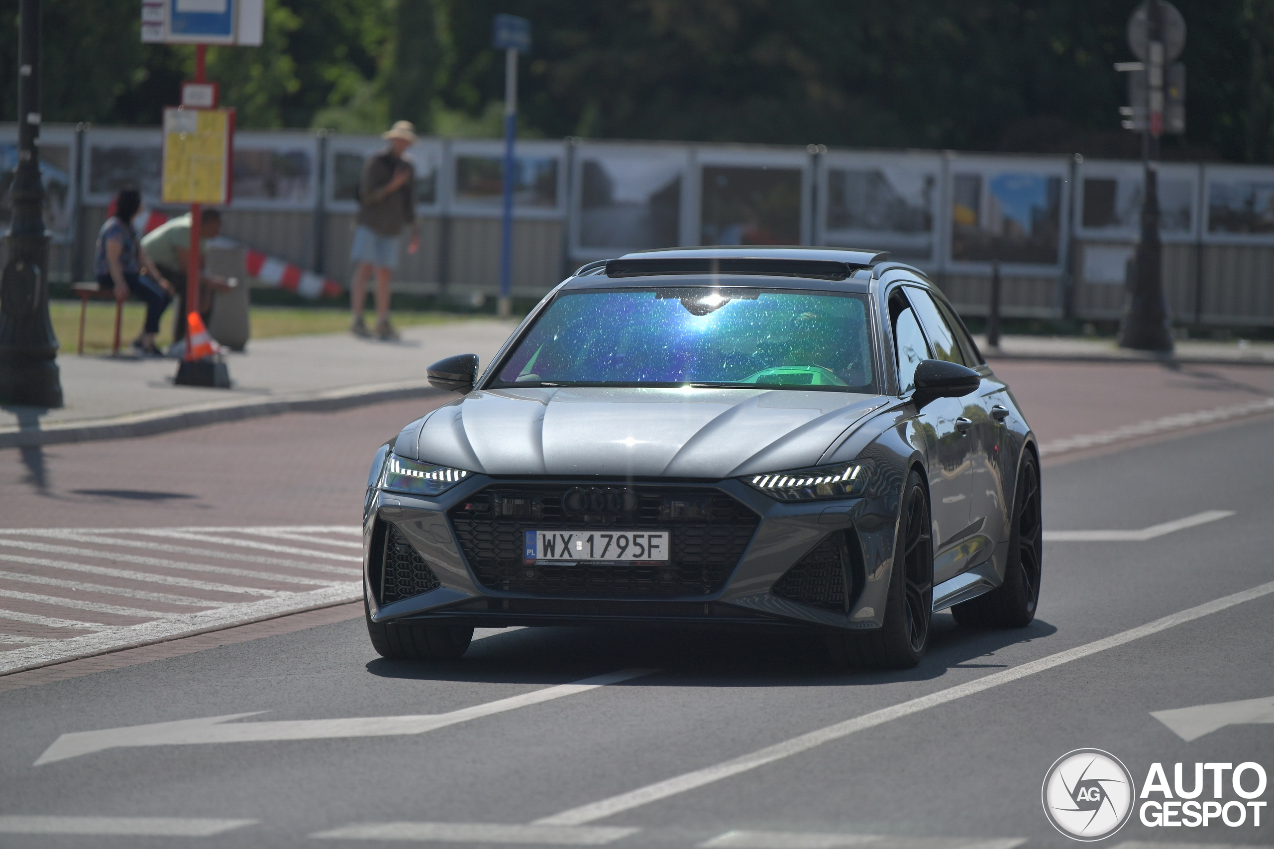 Audi RS6 Avant C8