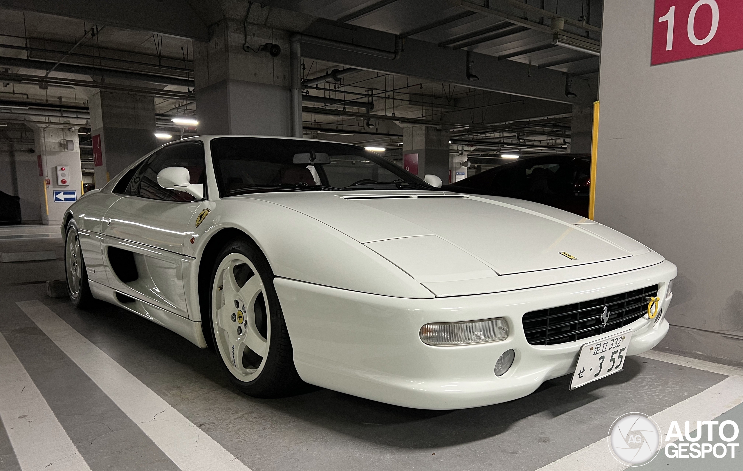 Ferrari F355 Berlinetta