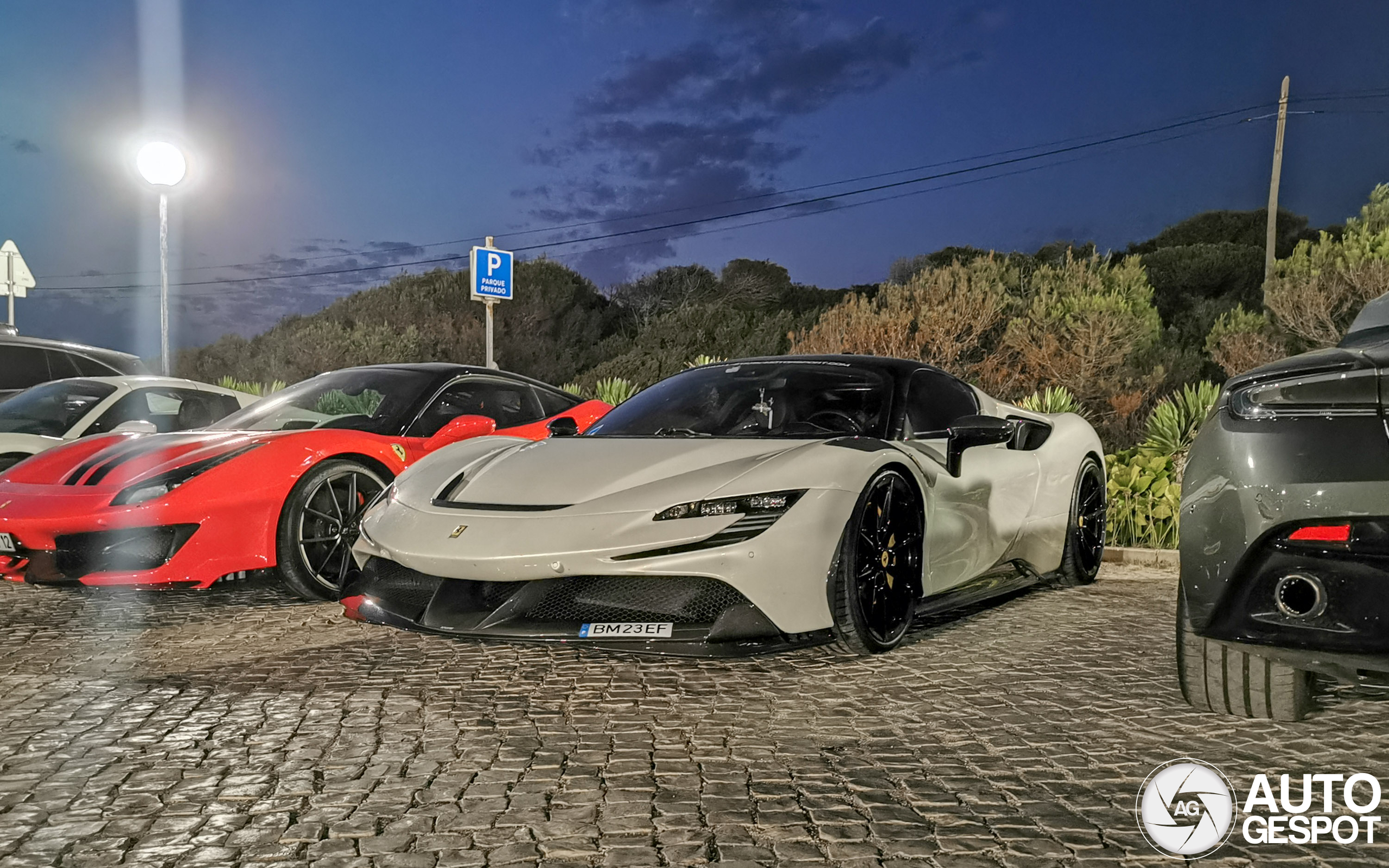 Ferrari SF90 Stradale Assetto Fiorano Novitec Rosso