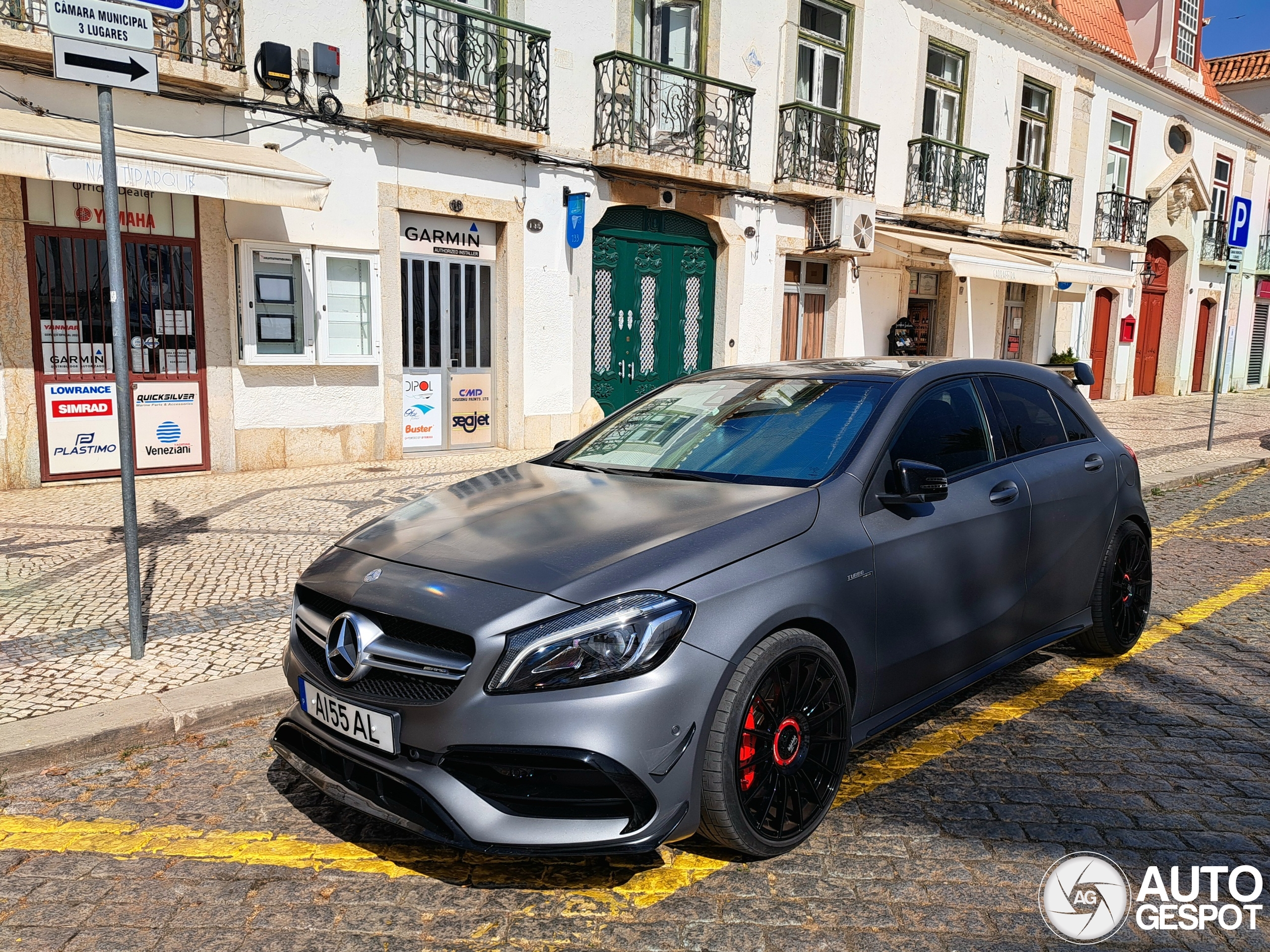 Mercedes-AMG A 45 W176 2015
