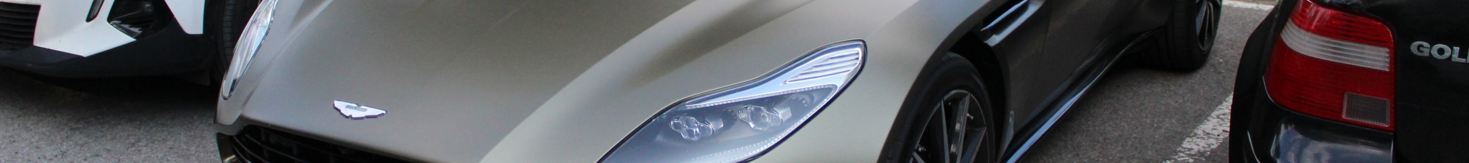 Aston Martin DB11