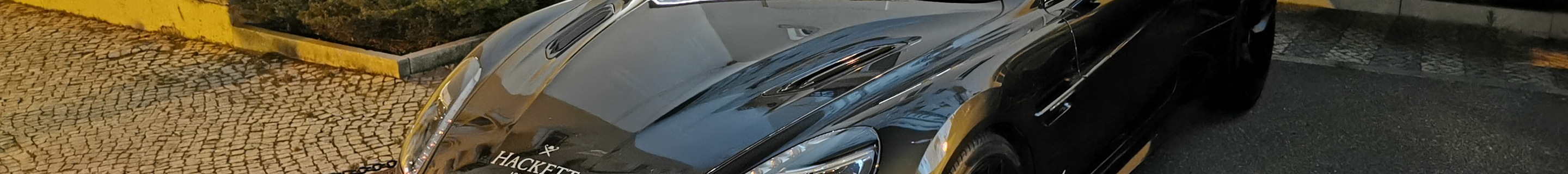 Aston Martin Vanquish S 2017