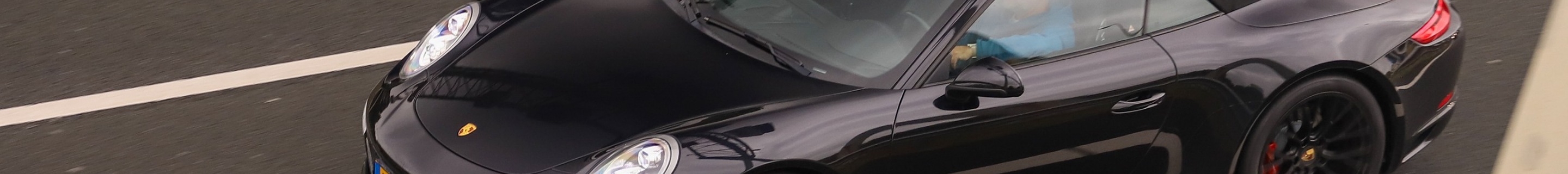 Porsche 991 Carrera 4S Cabriolet MkII