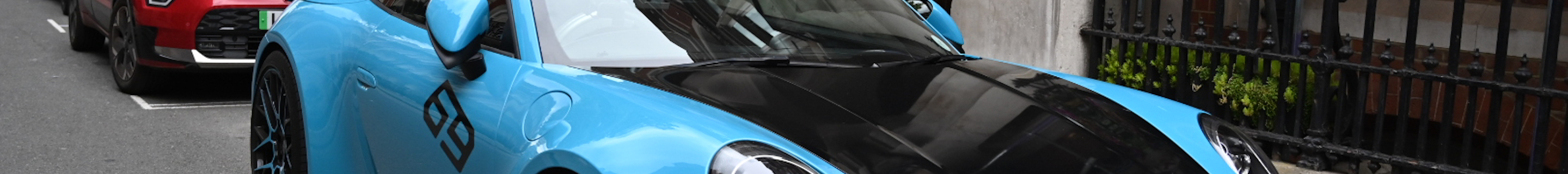 Porsche 992 Carrera 4S Cabriolet ES Motor