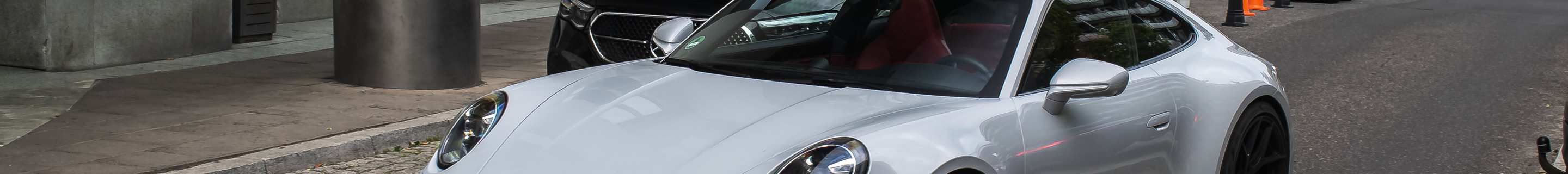 Porsche 992 Carrera S