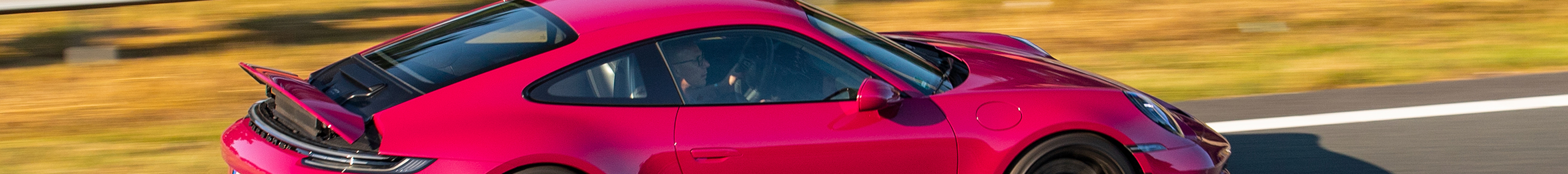 Porsche 992 GT3 Touring