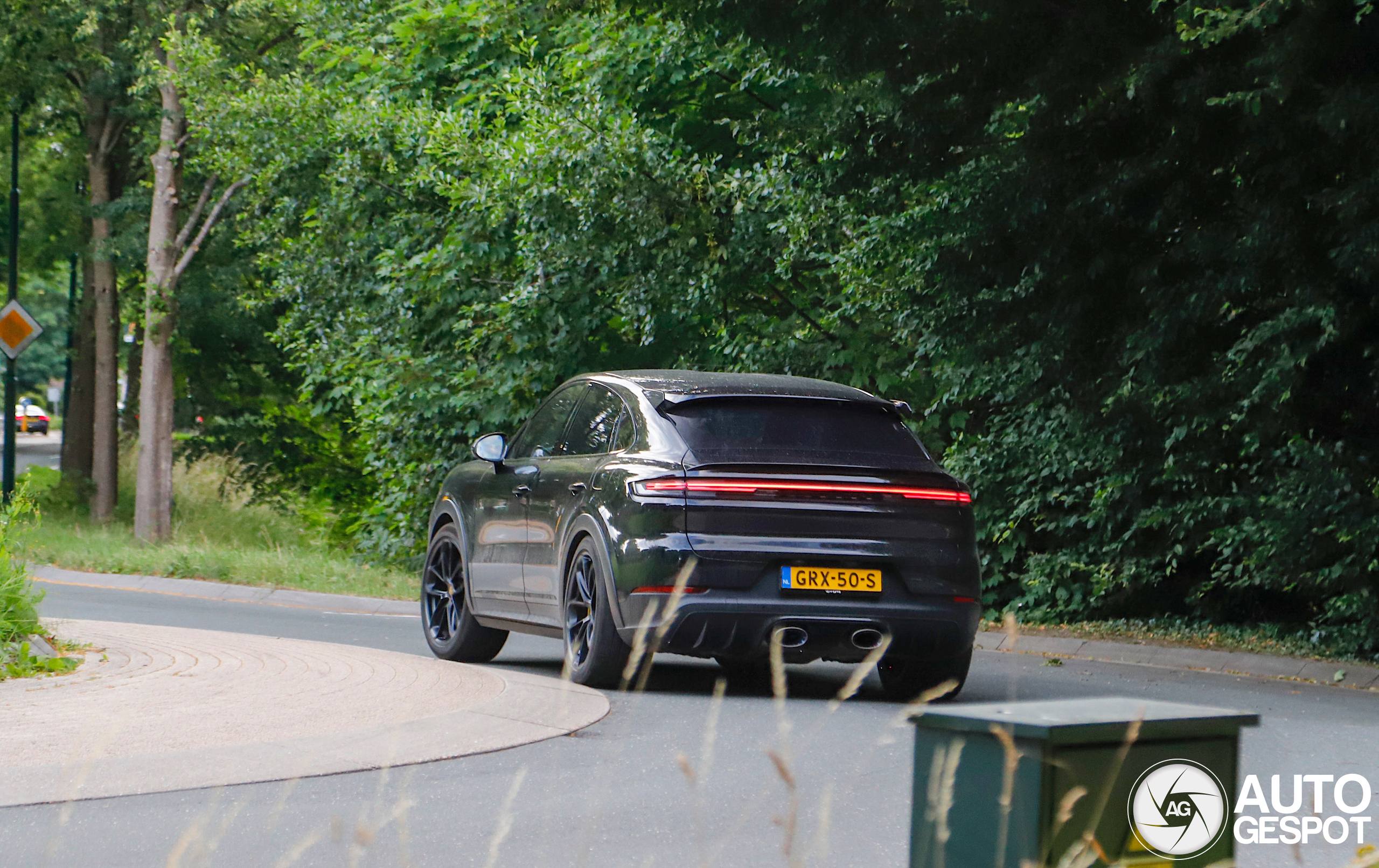 Porsche Cayenne Coupé Turbo E-Hybrid