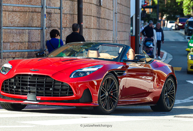 Aston Martin DB12 Volante