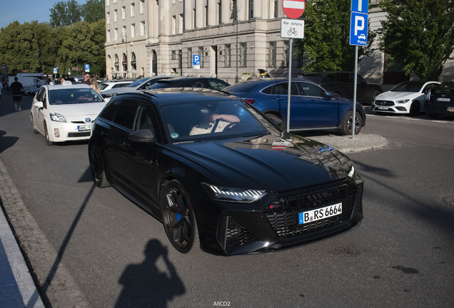 Audi RS6 Avant C8